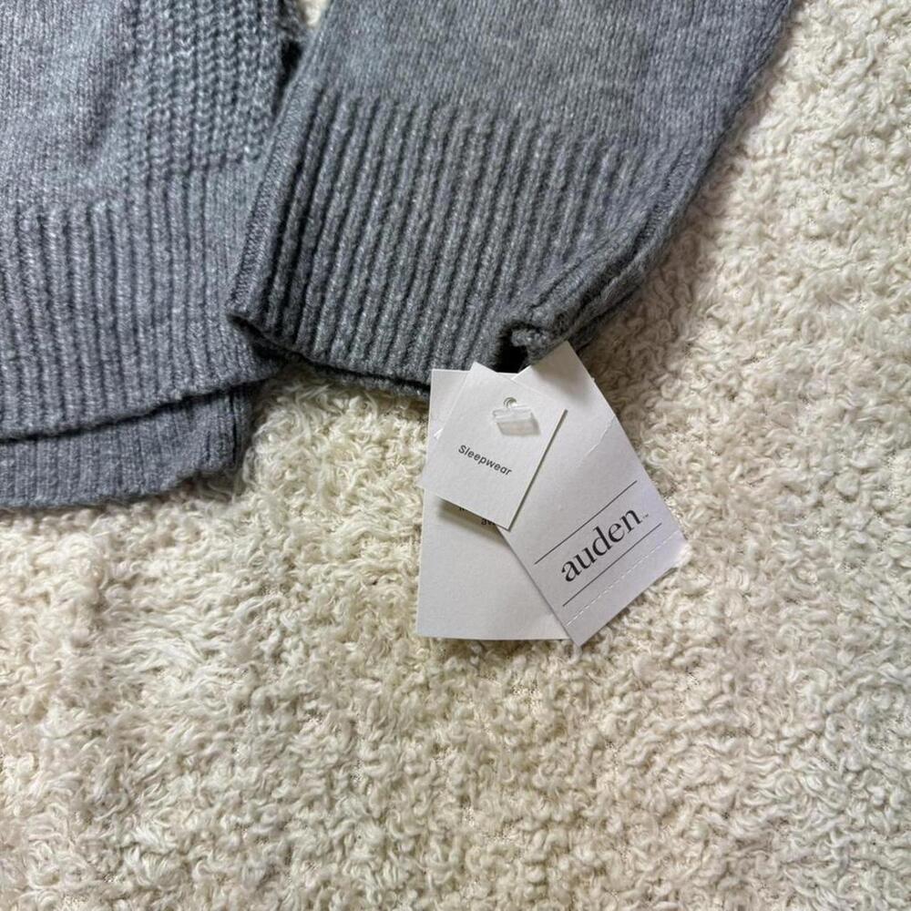 Lightweight V-Neck Sweater Soft Touch Oversized Grey Auden XS NWT - Picture 3 of 8